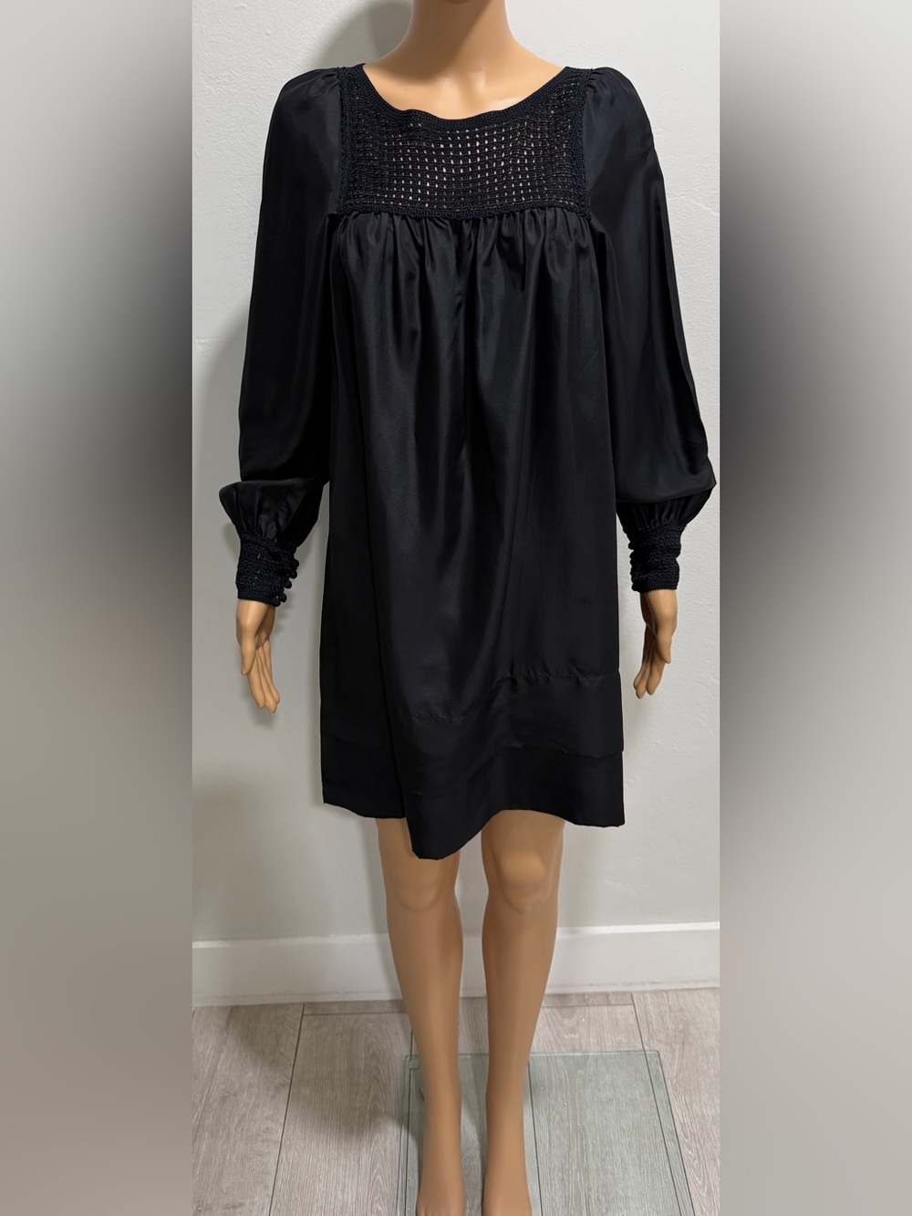 BCBGMaxAzria Black Long Sleeve Shift Dress